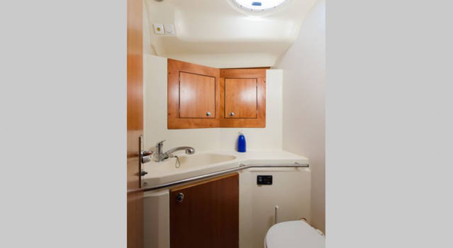 63010860-c100-4a3f-85bf-19612fb5a834