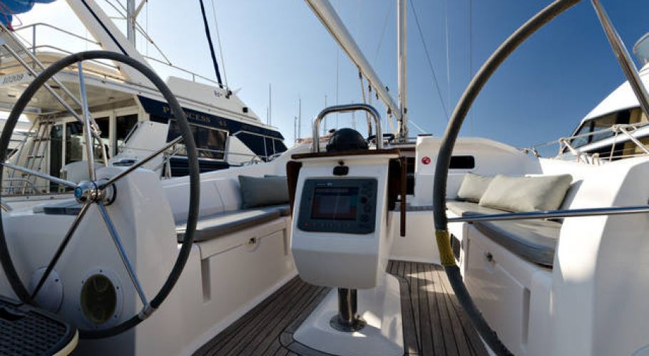 32ed99a5-6f1f-48d3-a718-9df8a79ce222